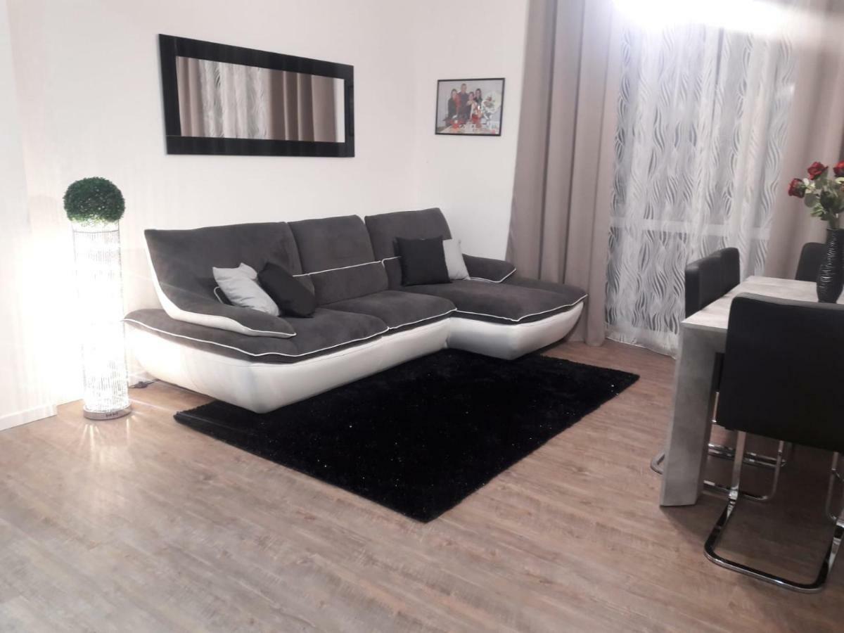 Alessandra'S Home — Photos 1